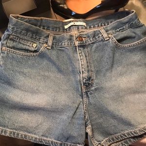 Tommy Hilfiger Original Blue Jean Shorts Size 13.